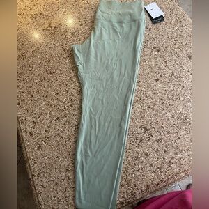 Nike Zenvy Women’s Gentle Support High-Waisted 7/8 Leggings